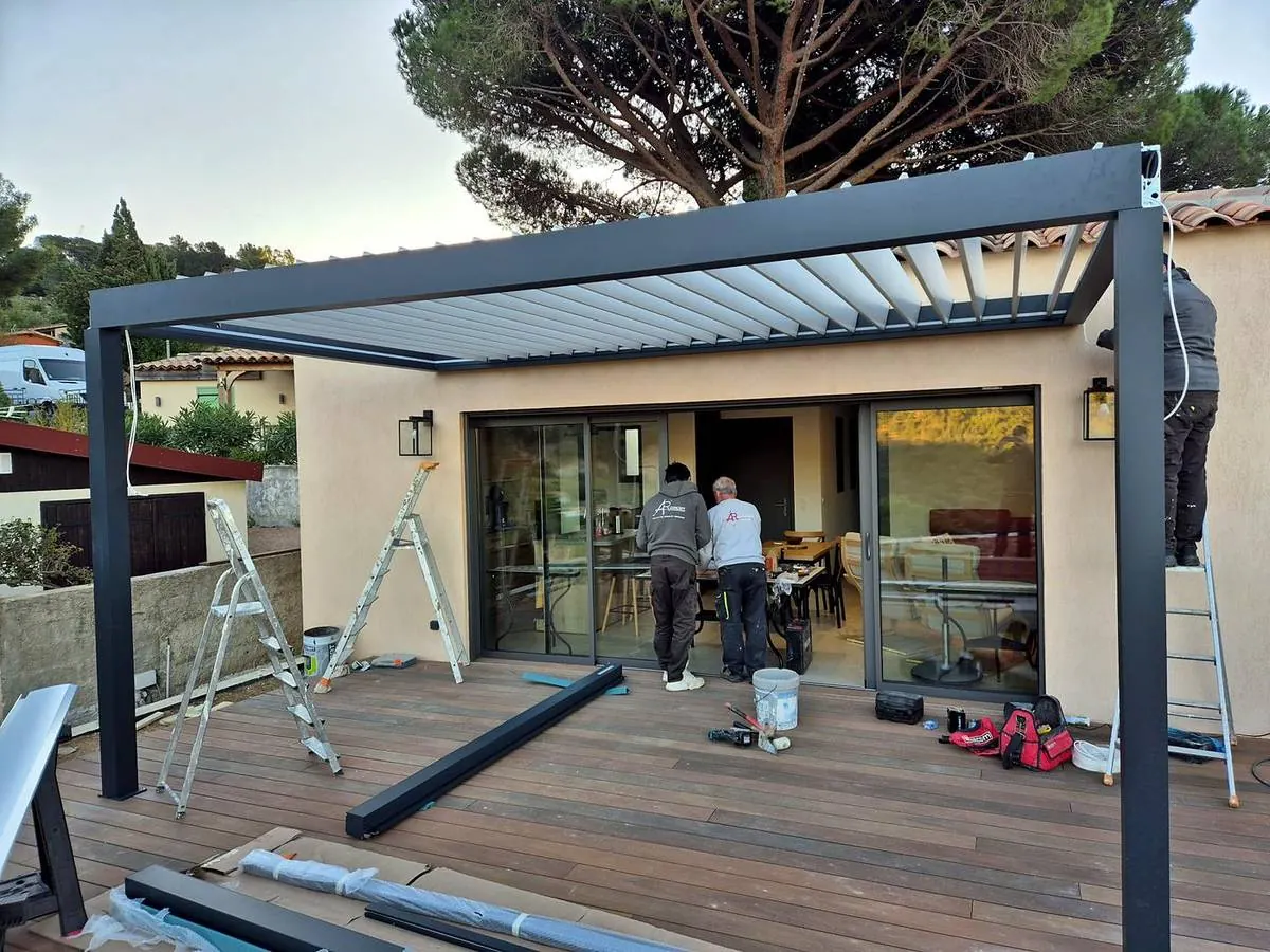 L’équipe AR Concept en plein chantier